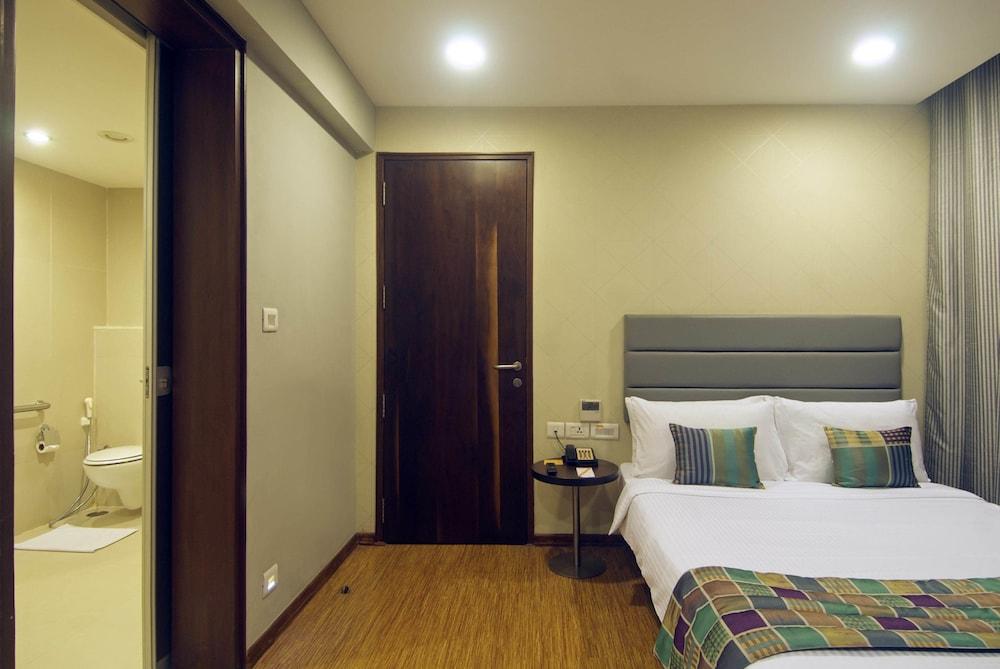 คีย์ ซีเล็ค ปิมปรี - บายเลม่อนทรีโฮเต็ล Hotel Pimpri-Chinchwad ภายนอก รูปภาพ