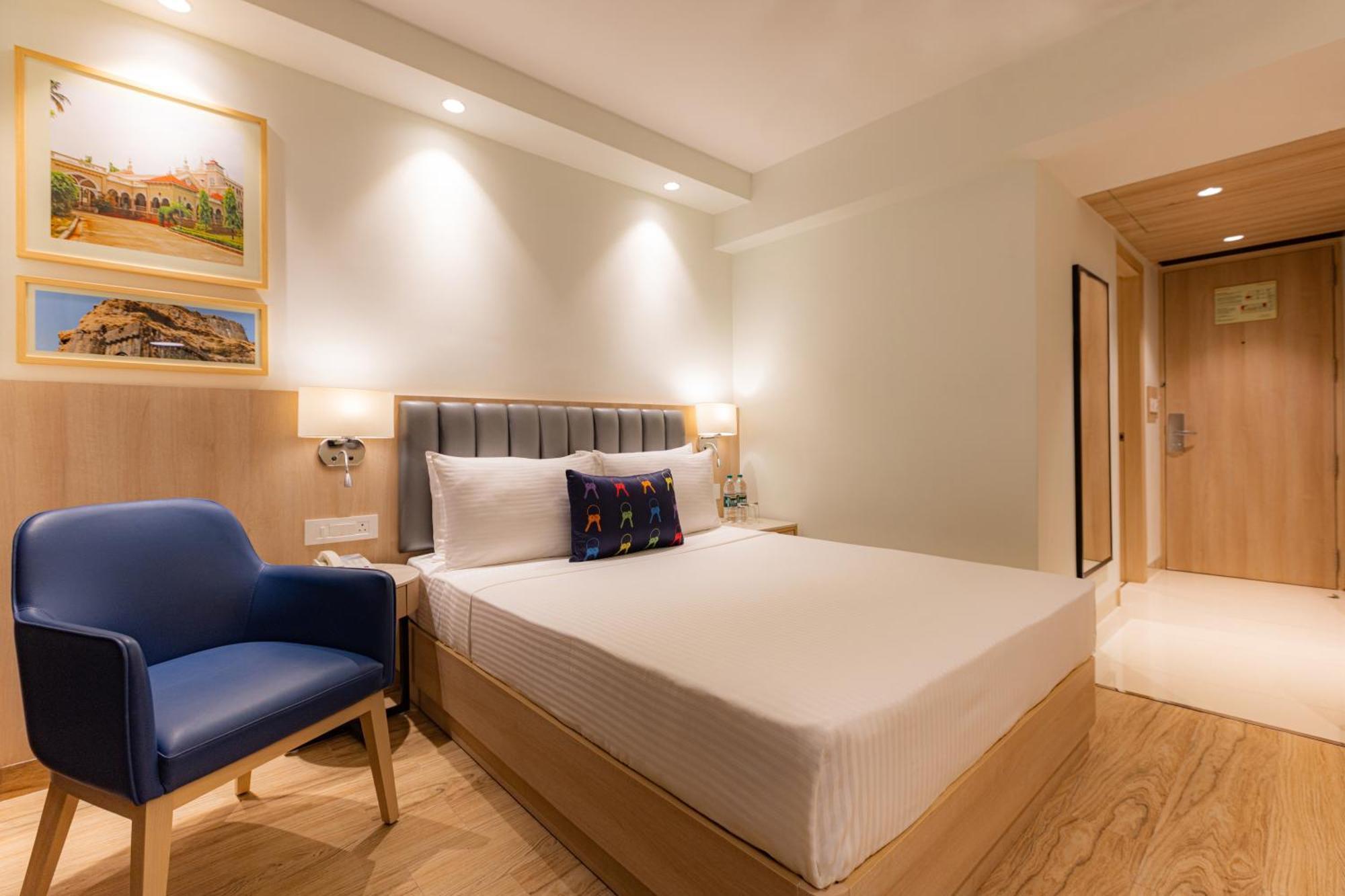 คีย์ ซีเล็ค ปิมปรี - บายเลม่อนทรีโฮเต็ล Hotel Pimpri-Chinchwad ภายนอก รูปภาพ