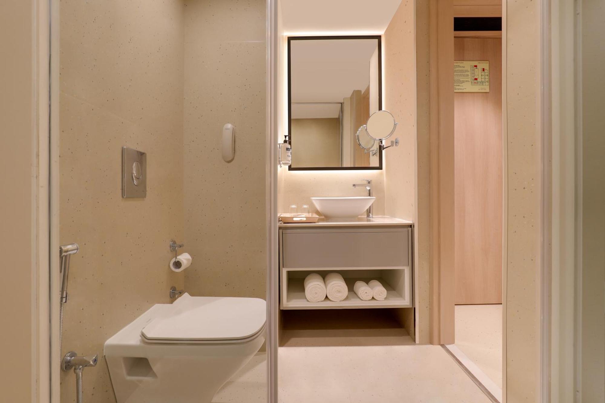 คีย์ ซีเล็ค ปิมปรี - บายเลม่อนทรีโฮเต็ล Hotel Pimpri-Chinchwad ภายนอก รูปภาพ