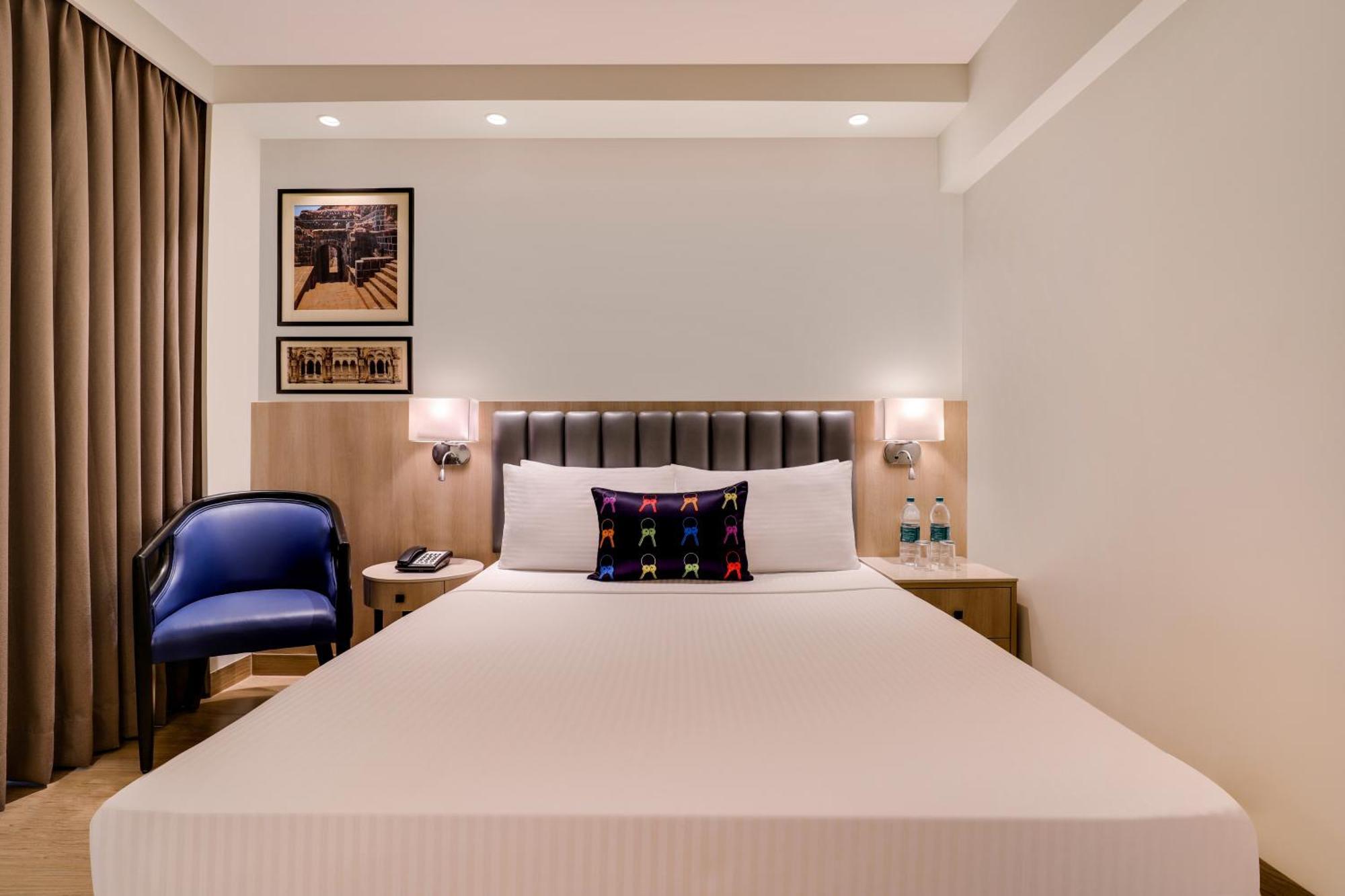 คีย์ ซีเล็ค ปิมปรี - บายเลม่อนทรีโฮเต็ล Hotel Pimpri-Chinchwad ภายนอก รูปภาพ