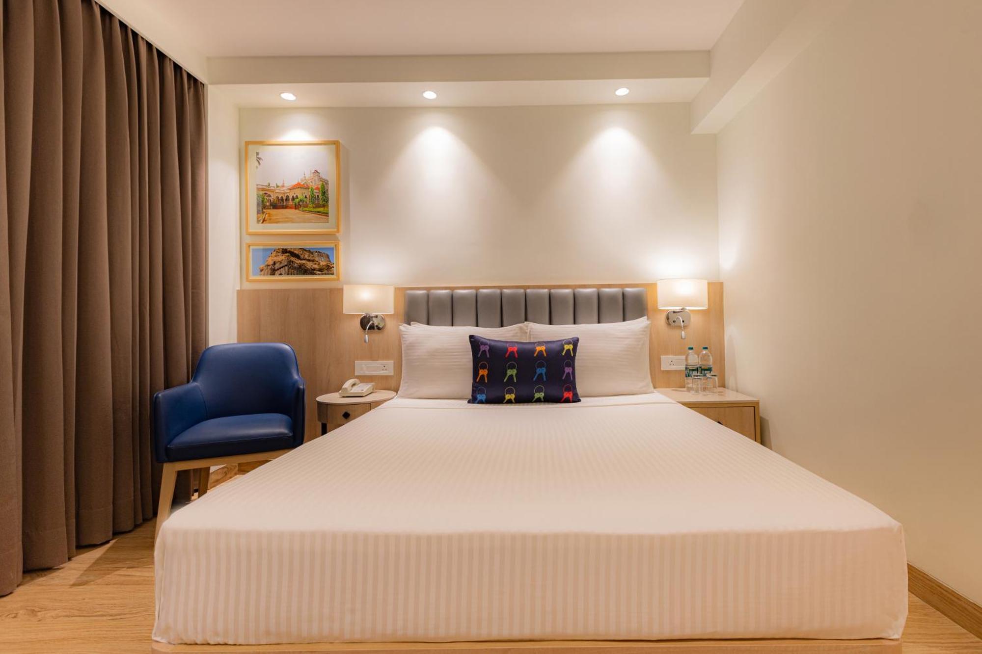 คีย์ ซีเล็ค ปิมปรี - บายเลม่อนทรีโฮเต็ล Hotel Pimpri-Chinchwad ภายนอก รูปภาพ