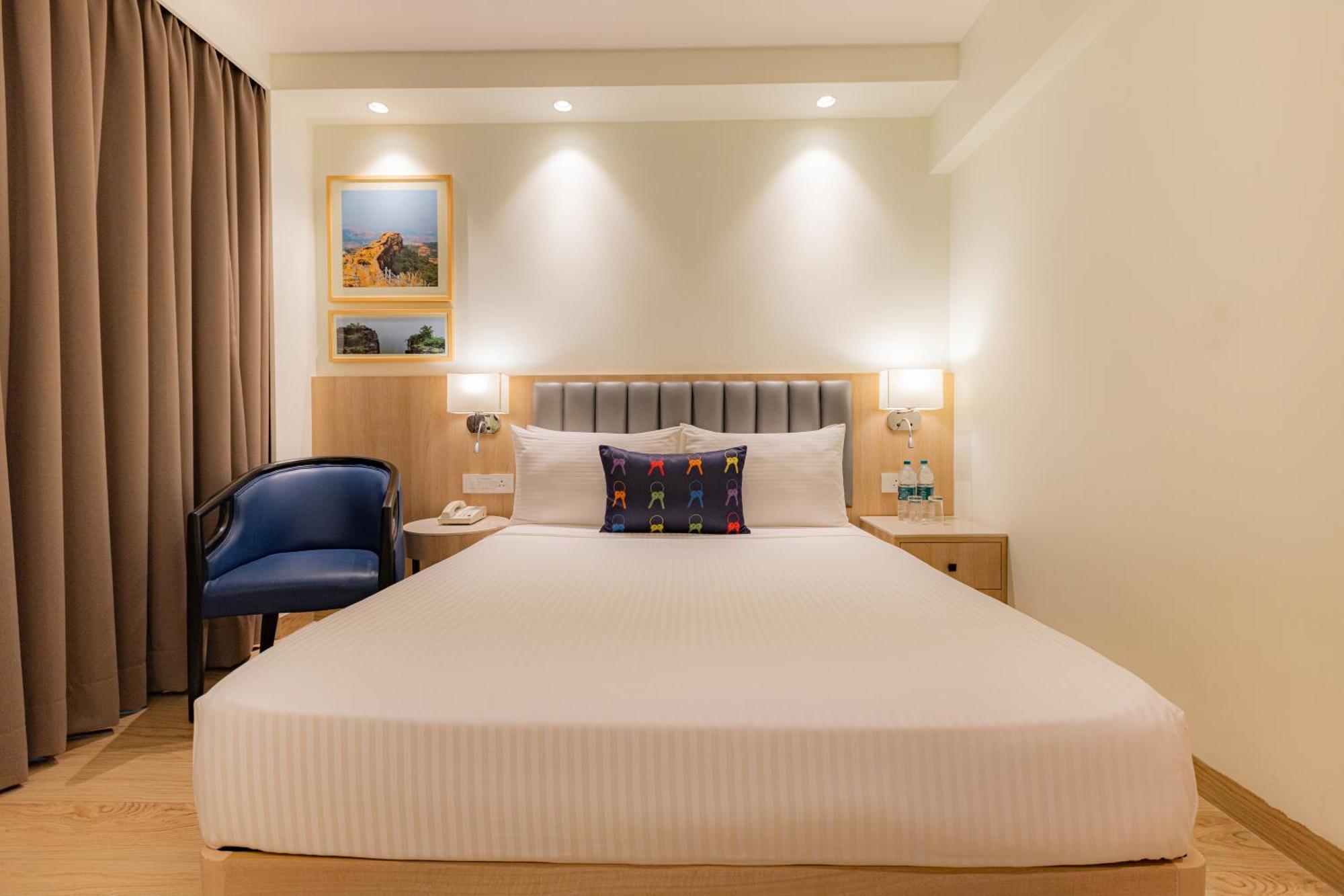 คีย์ ซีเล็ค ปิมปรี - บายเลม่อนทรีโฮเต็ล Hotel Pimpri-Chinchwad ภายนอก รูปภาพ