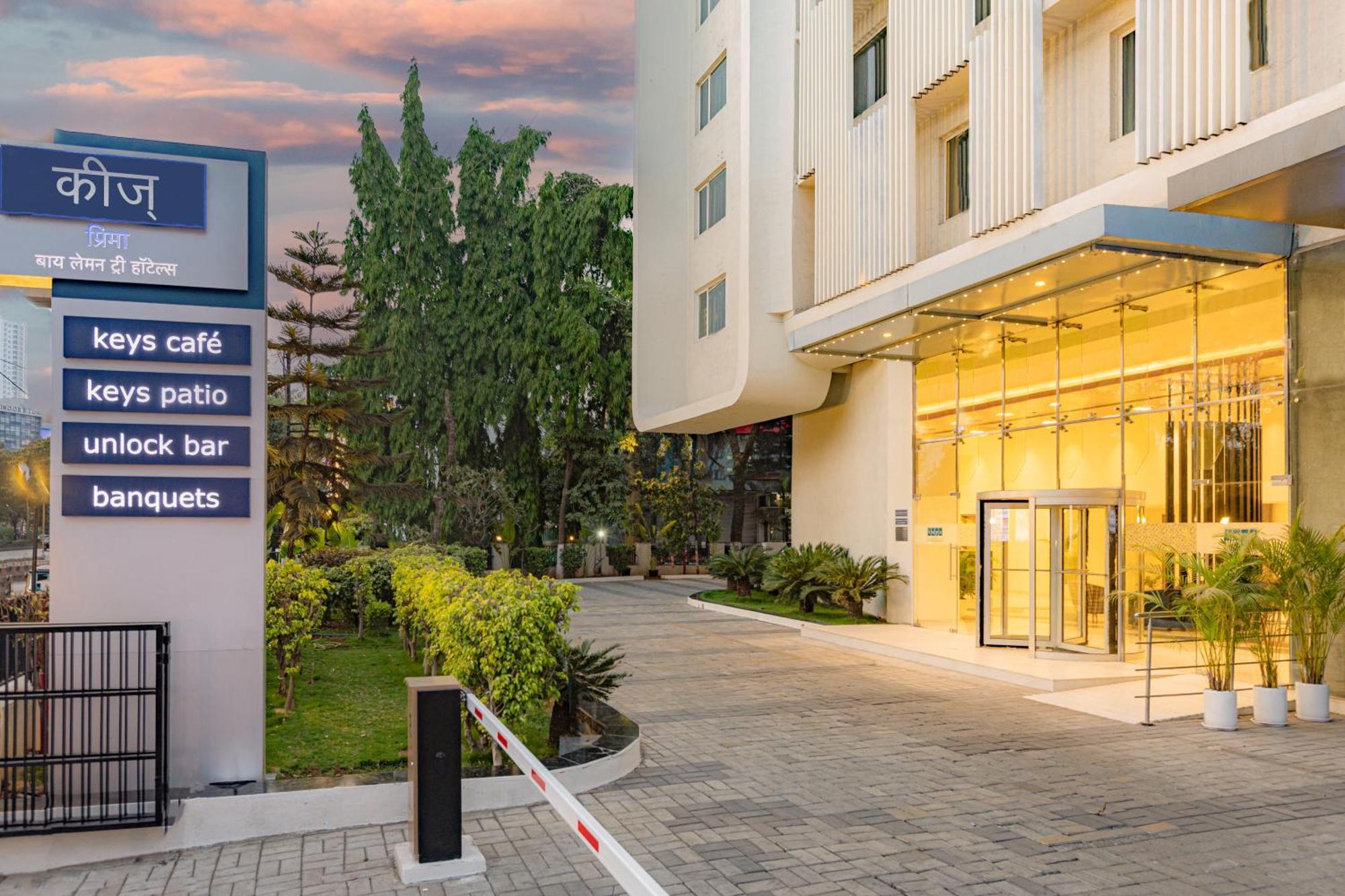 คีย์ ซีเล็ค ปิมปรี - บายเลม่อนทรีโฮเต็ล Hotel Pimpri-Chinchwad ภายนอก รูปภาพ