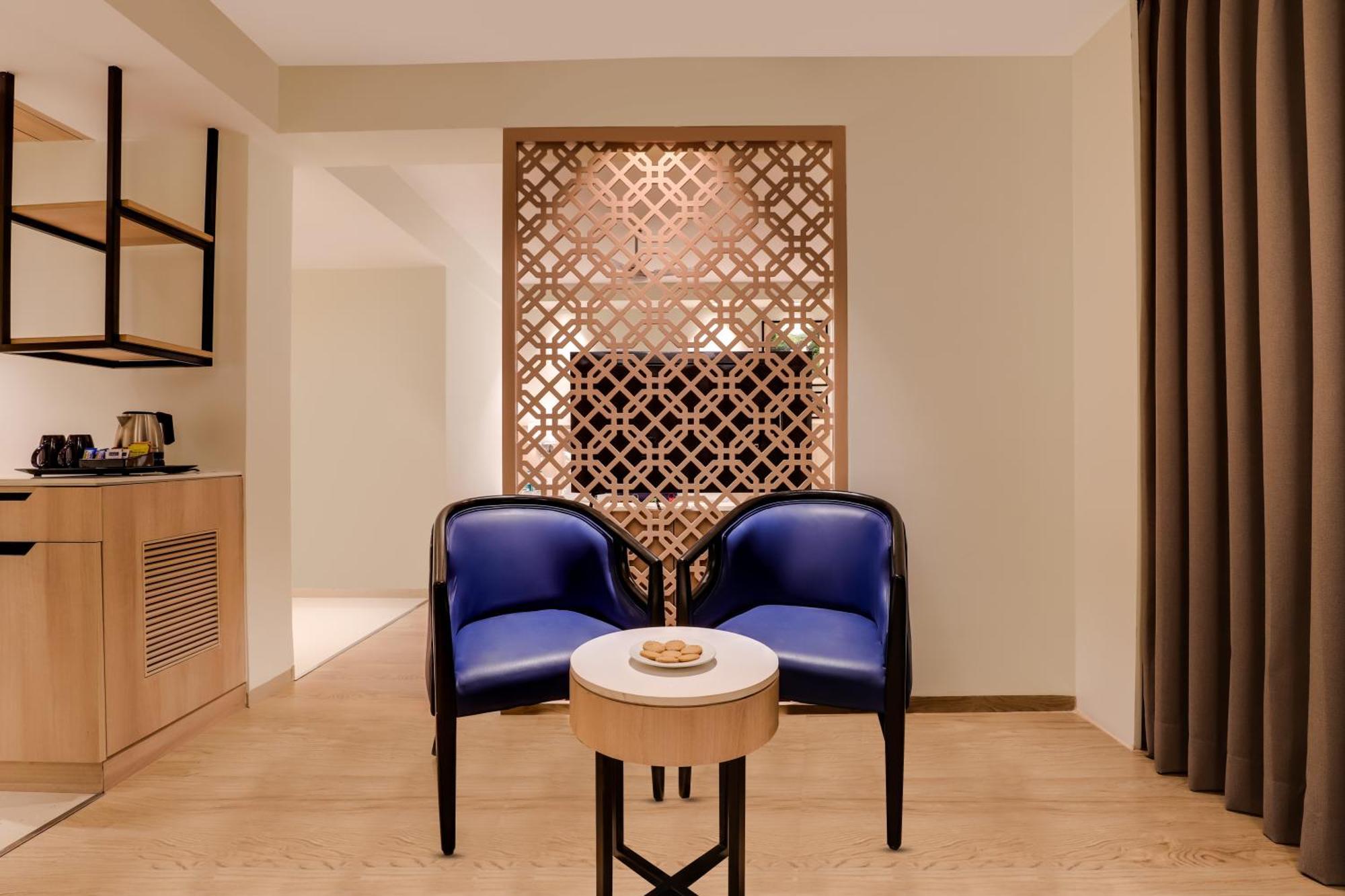 คีย์ ซีเล็ค ปิมปรี - บายเลม่อนทรีโฮเต็ล Hotel Pimpri-Chinchwad ภายนอก รูปภาพ