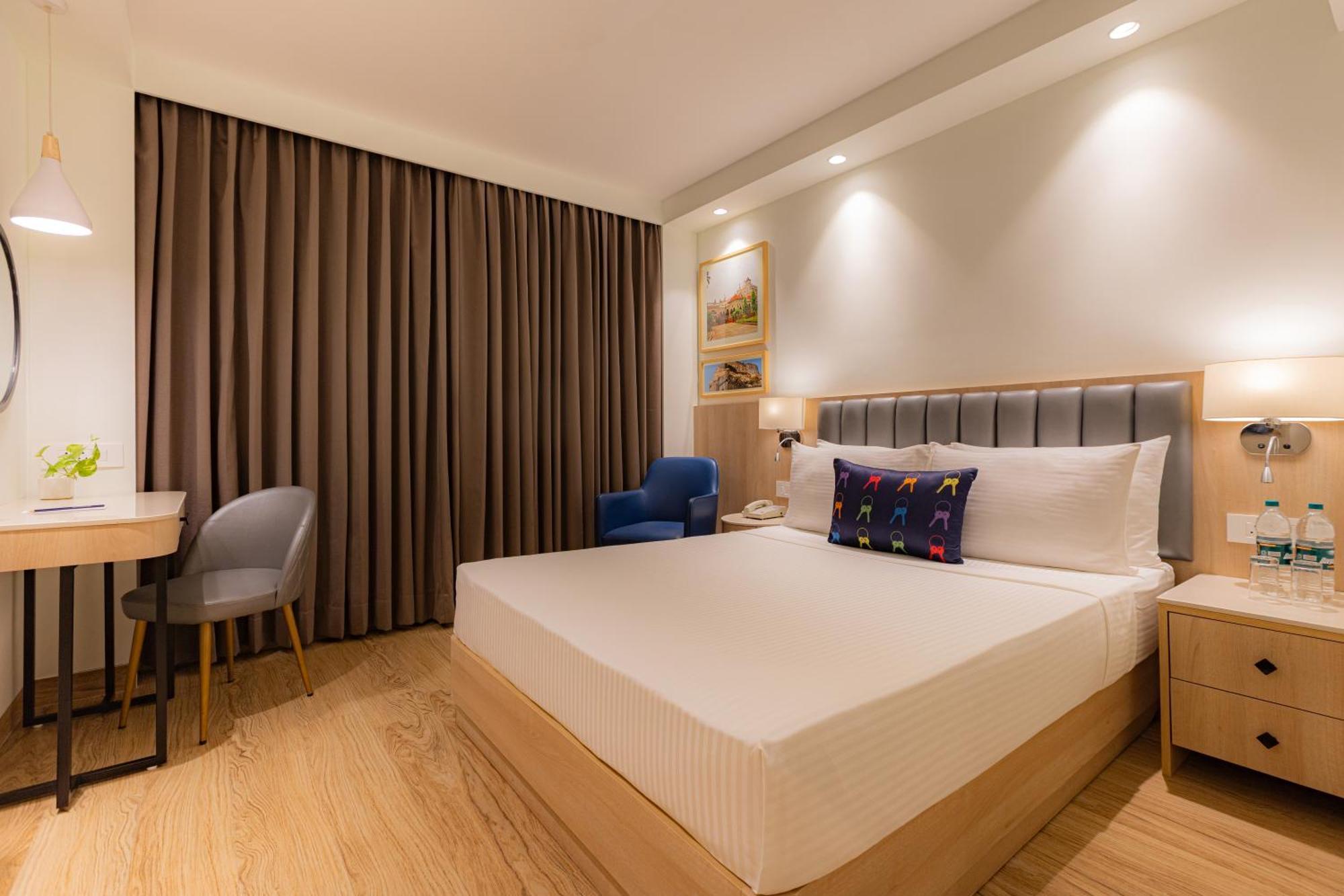 คีย์ ซีเล็ค ปิมปรี - บายเลม่อนทรีโฮเต็ล Hotel Pimpri-Chinchwad ภายนอก รูปภาพ